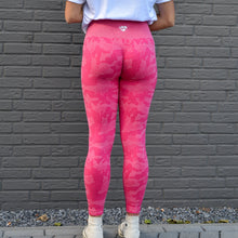 Afbeelding in Gallery-weergave laden, Sport legging Camo - Hot Pink
